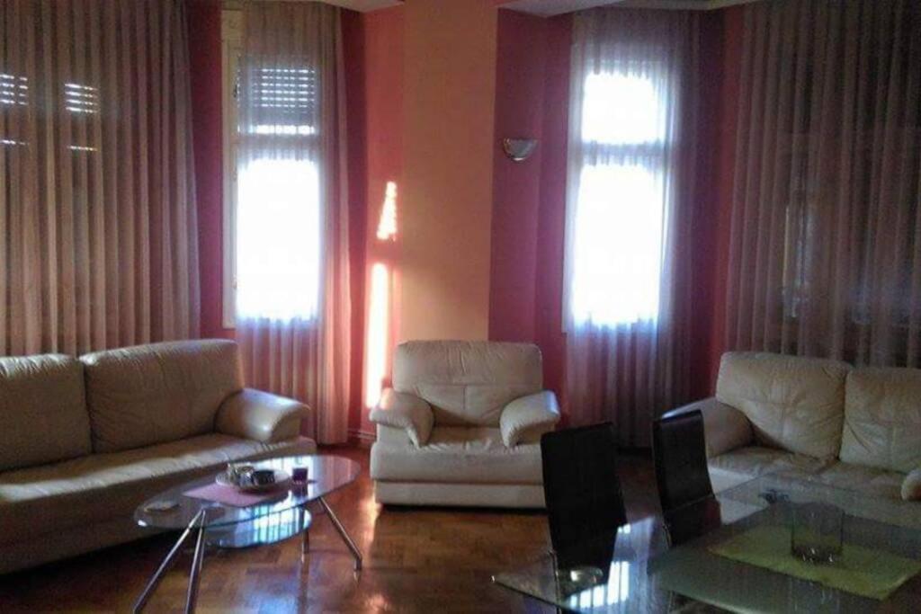 Cozy Appartment In The City Center Загреб Екстериор снимка